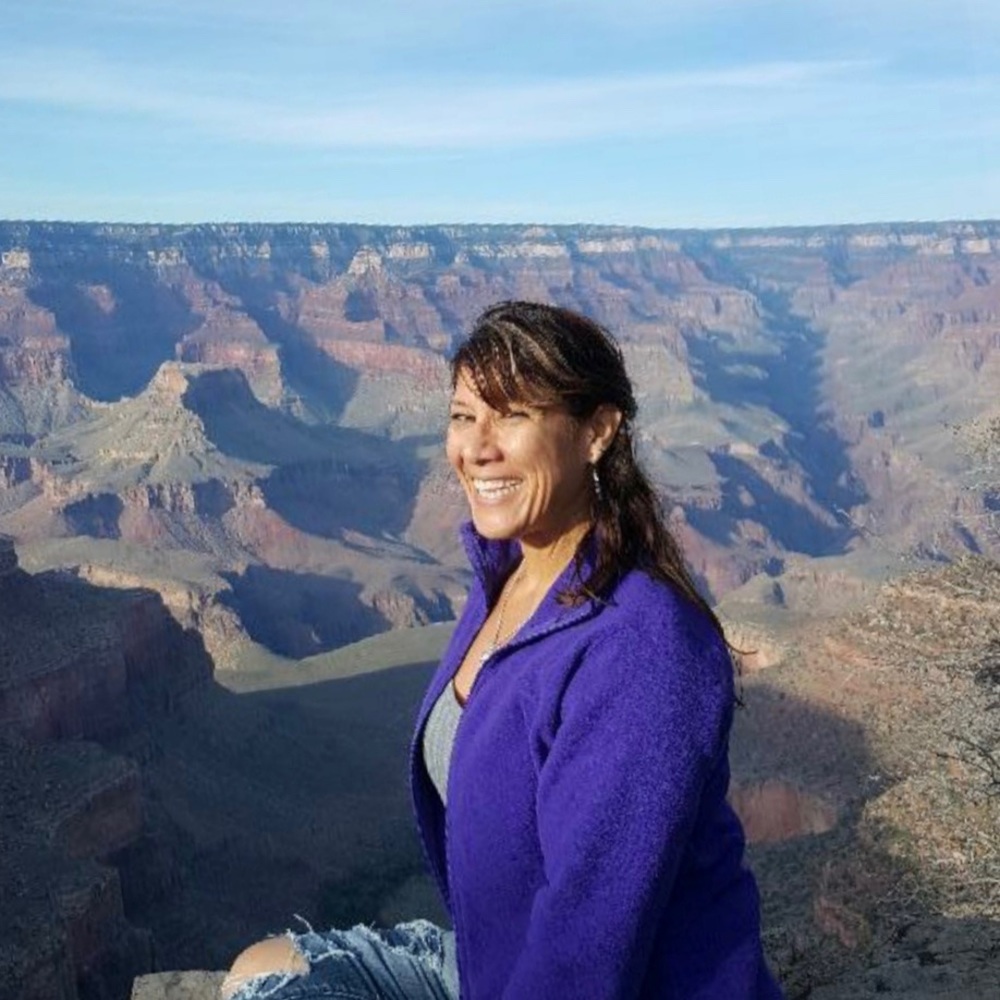 Meet your Posher, Lori